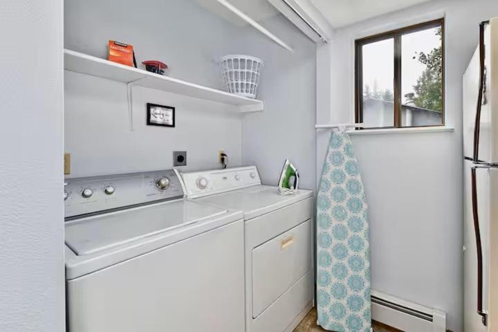 Fishy-Fishy Townhome Kenai Eksteriør bilde